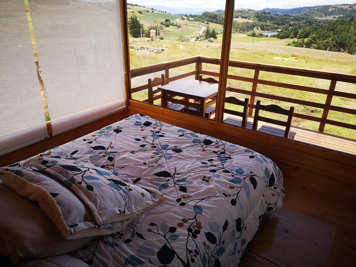 Con Vista A La Laguna De Campsite *
